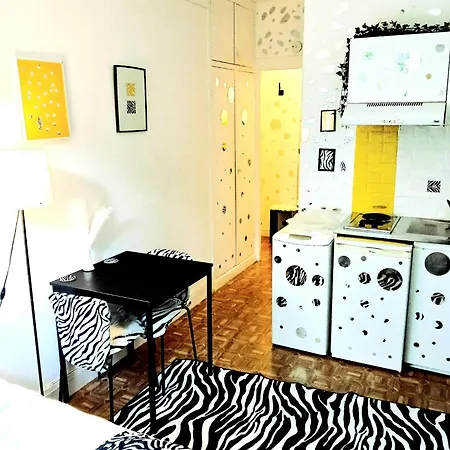 Neuvile Appartamento Neuilly-sur-Seine